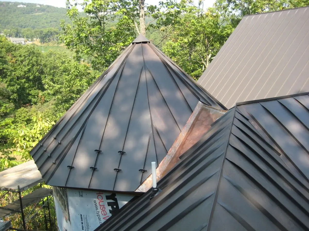 Professional Roof Tarp Installation by Craftsman Roofing in Evermay